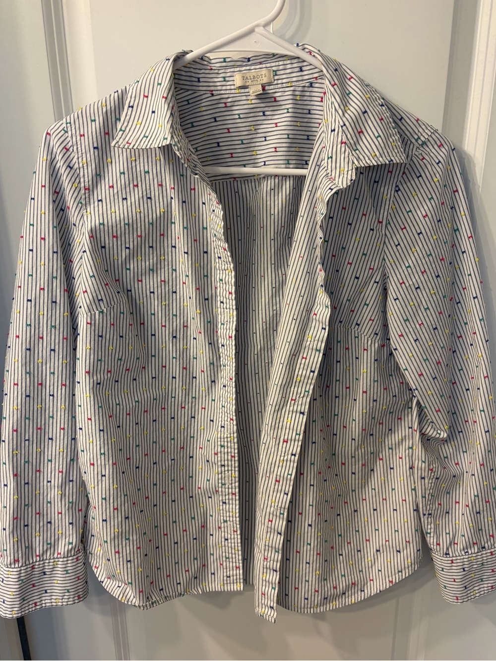 Talbots White Button-Down Shirt with Multicolor Dot Pinstripes